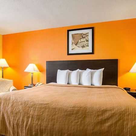 Quality Inn Liberal Extérieur photo