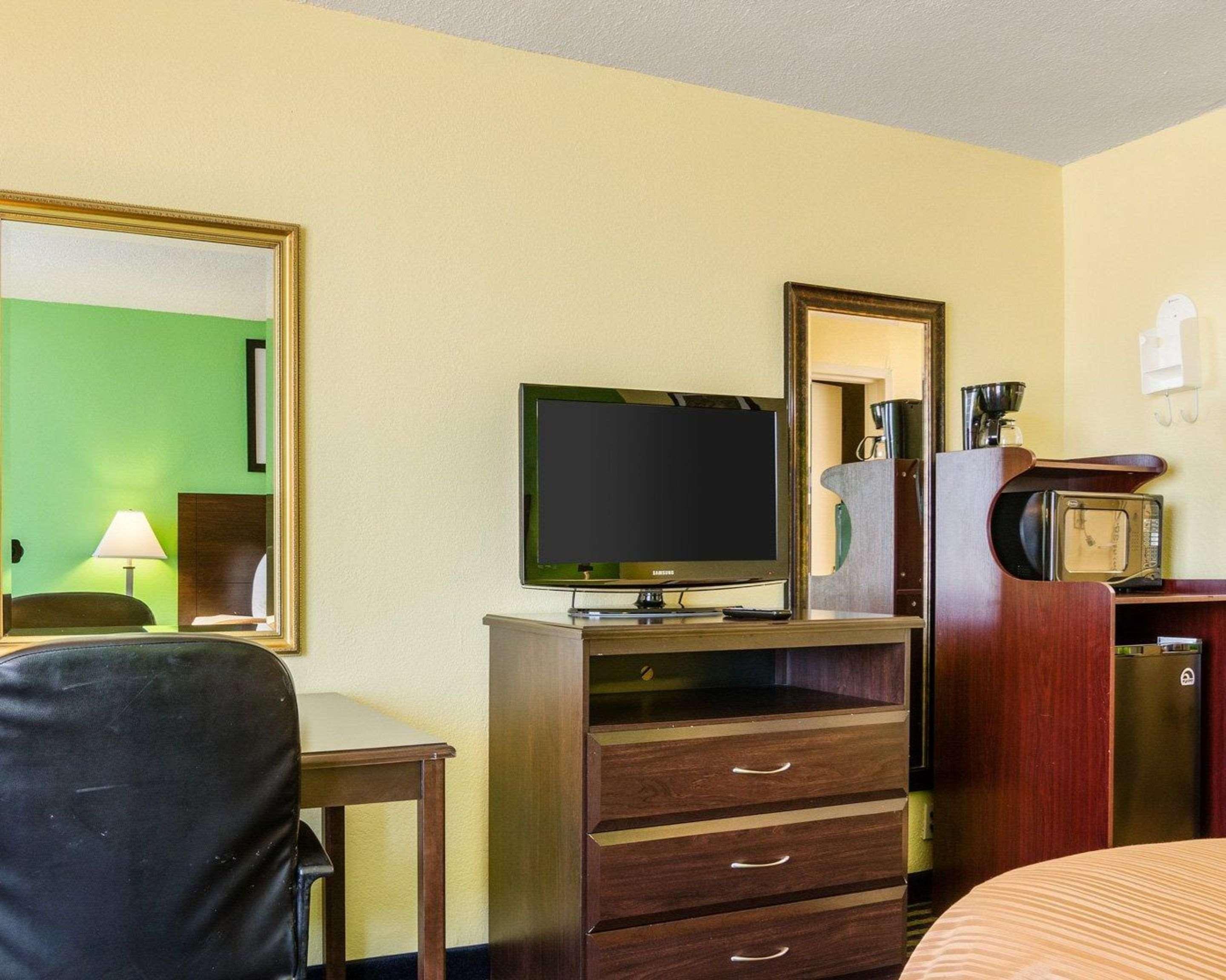 Quality Inn Liberal Extérieur photo