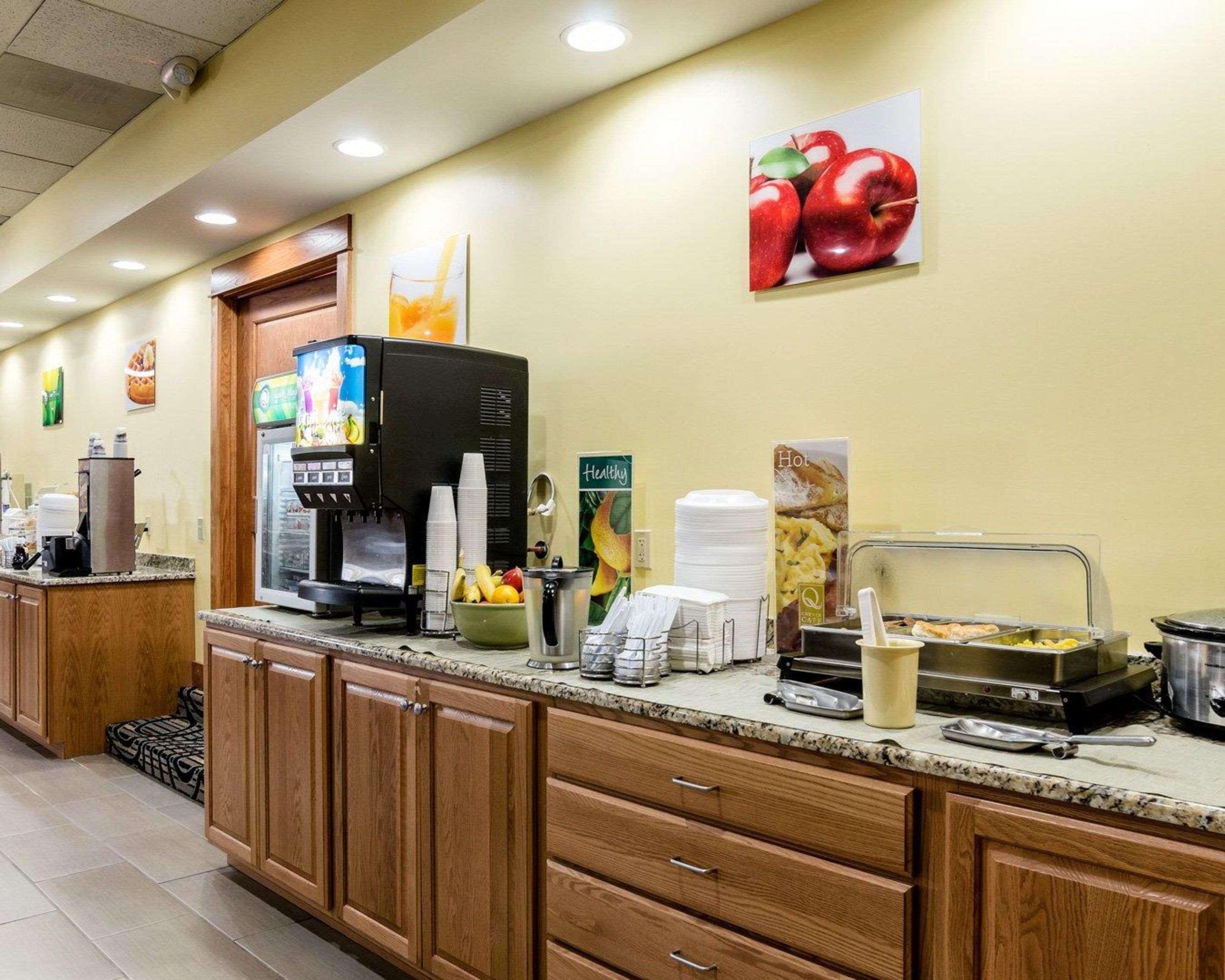 Quality Inn Liberal Extérieur photo