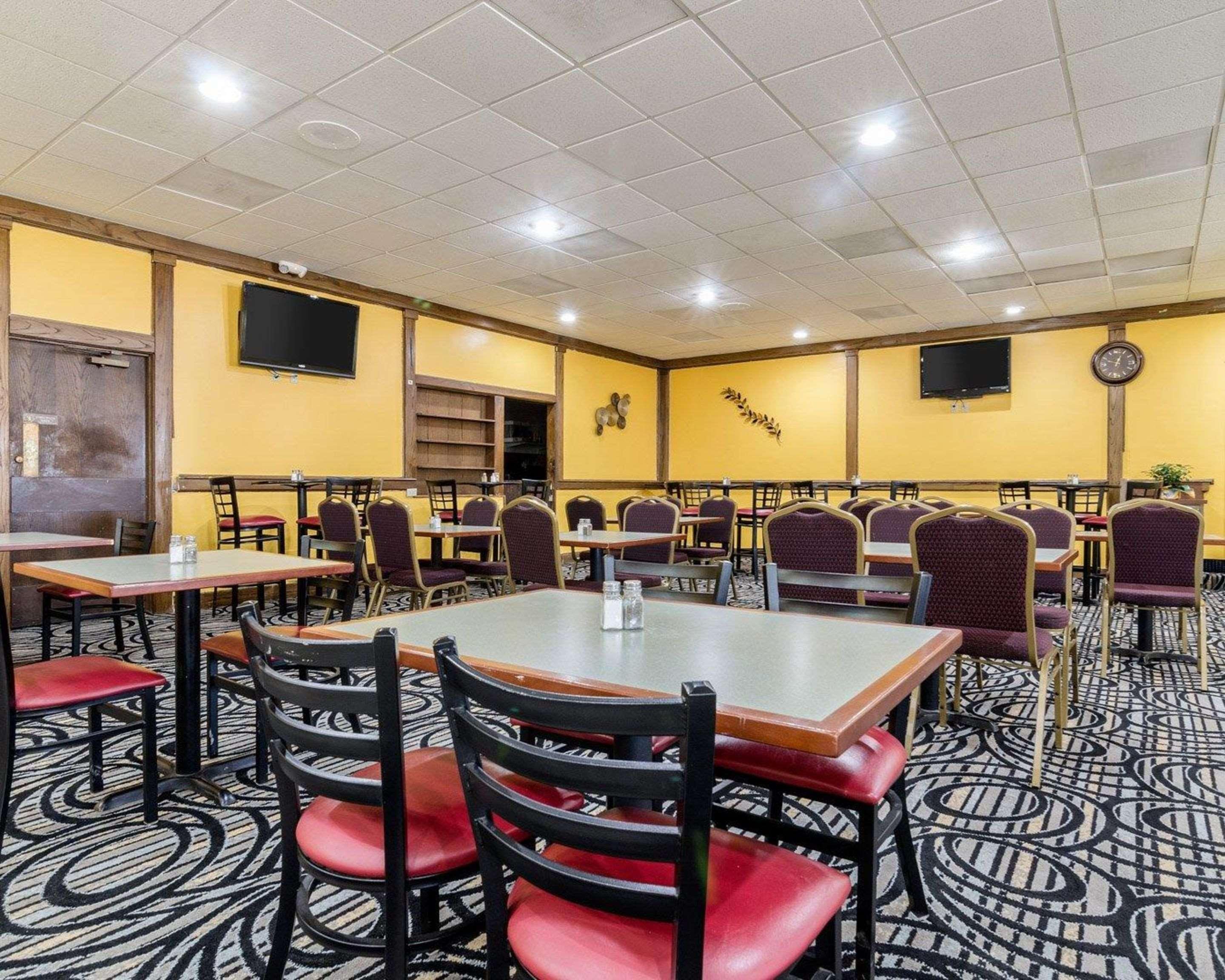 Quality Inn Liberal Extérieur photo