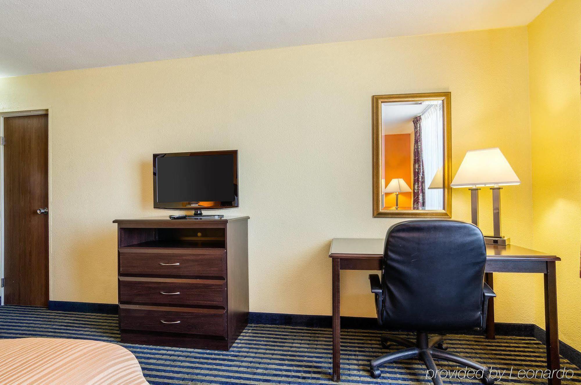 Quality Inn Liberal Extérieur photo