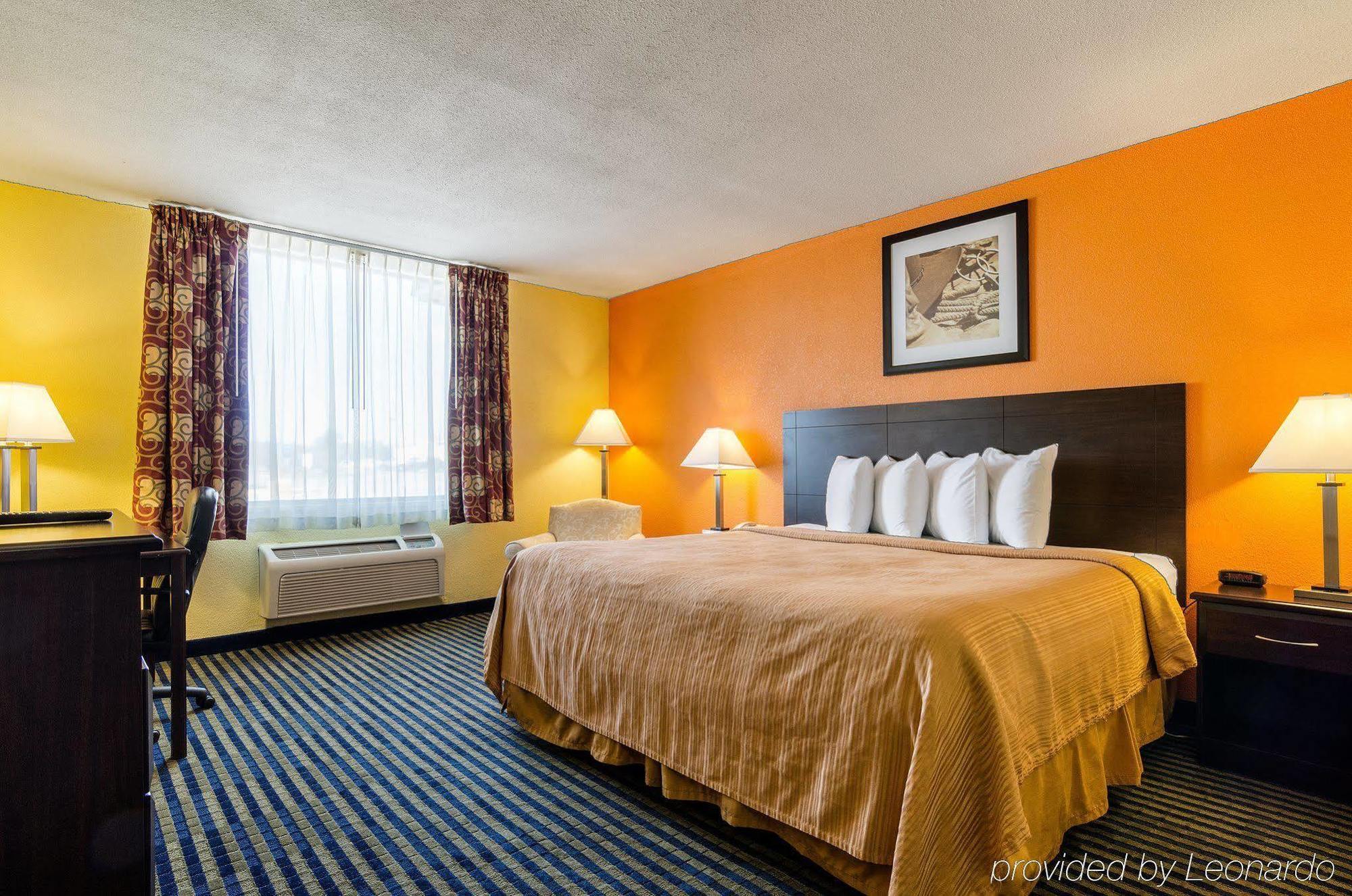 Quality Inn Liberal Extérieur photo