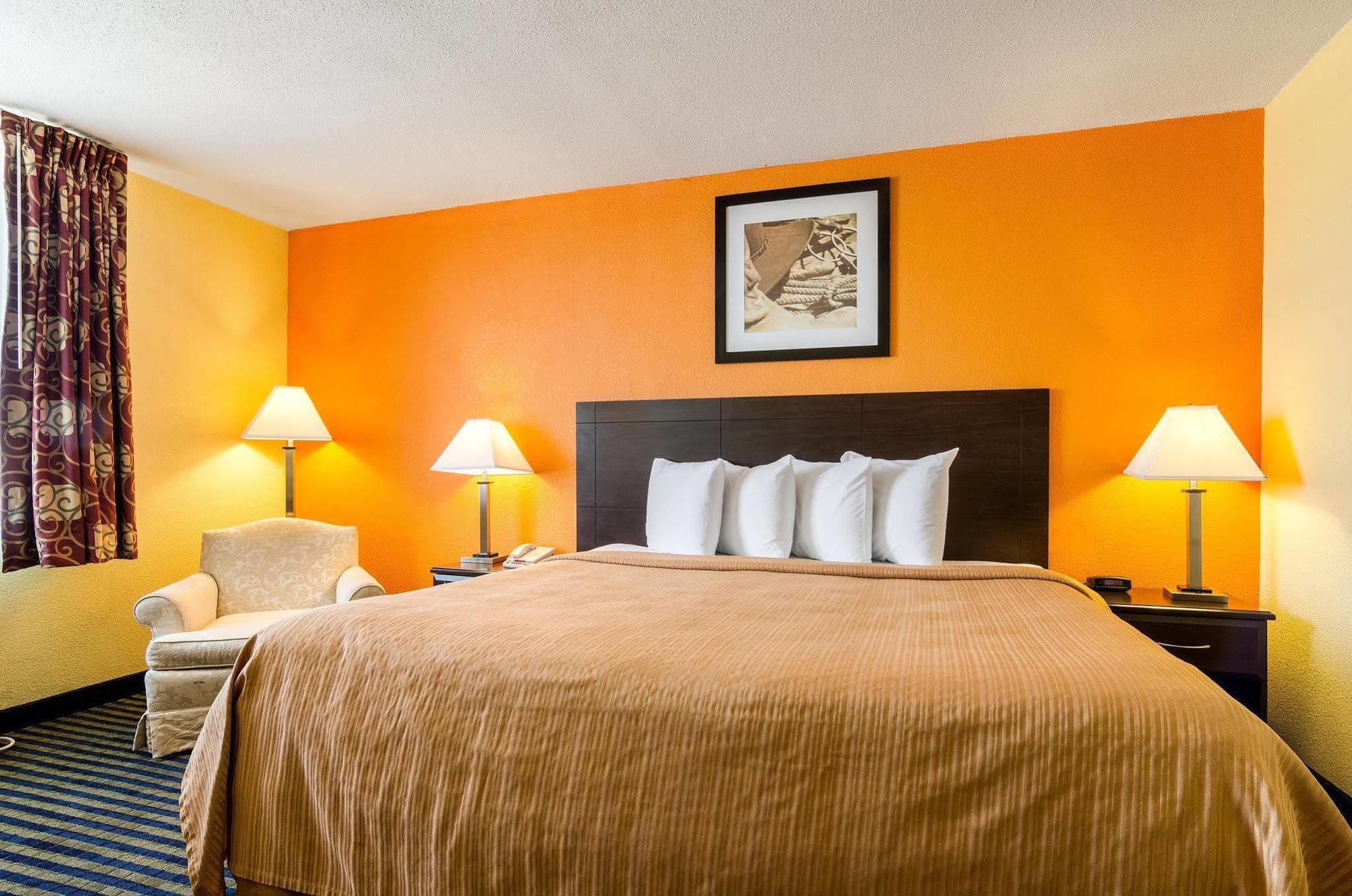 Quality Inn Liberal Extérieur photo